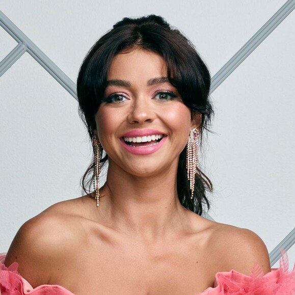Official Modern Family cast portrait of Sarah Hyland as Haley Dunphy.